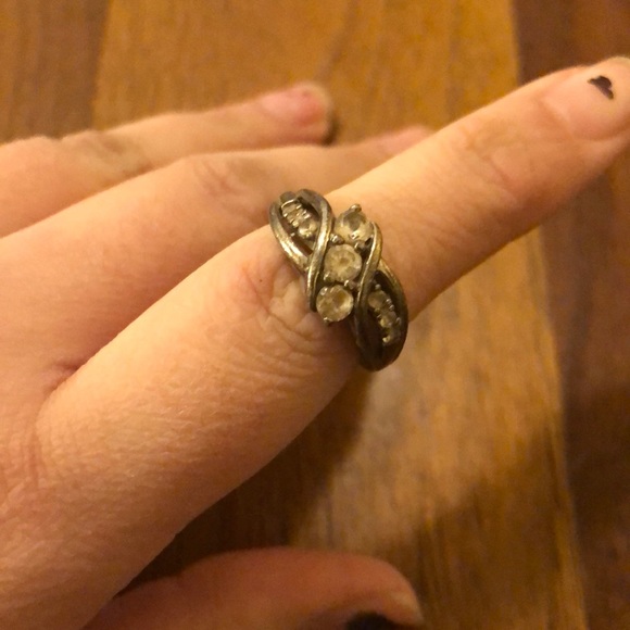 Ring - Picture 2 of 2